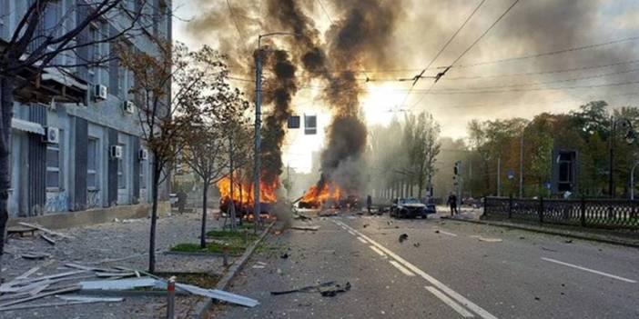 Ukrayna'nın başkenti Kiev'de patlamalar! 8 kişi öldü, 24 kişi yaralandı. Video Haber