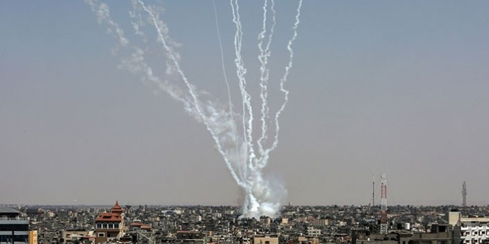 İsrail Gazze'ye hava saldırılarına devam etti