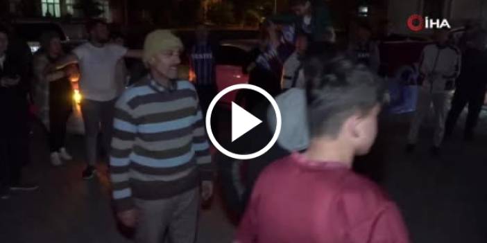 Amasya’da Trabzonspor taraftarlarının şampiyonluk kutlaması. Video Haber