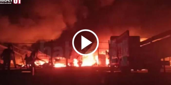 Trabzon’da işyerinde yangın! Alevler geceyi aydınlattı. Video Haber