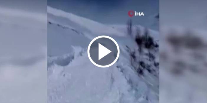 Bayburt'ta kar aracının üzerine çığ düştü! O anlar kamerada. Video Haber