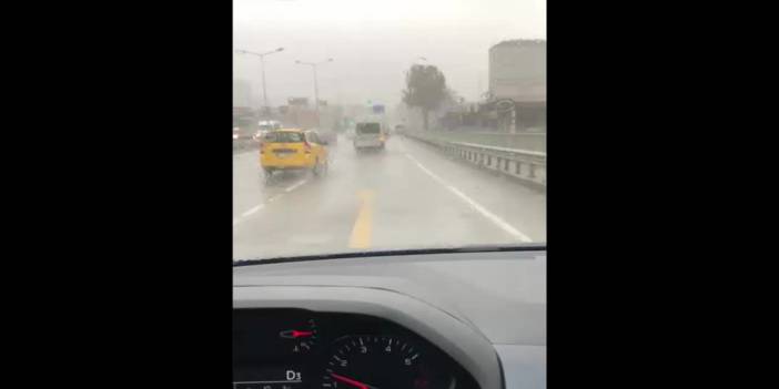 Meteoroloji uyarmıştı - Trabzon'da şiddetli yağış başladı