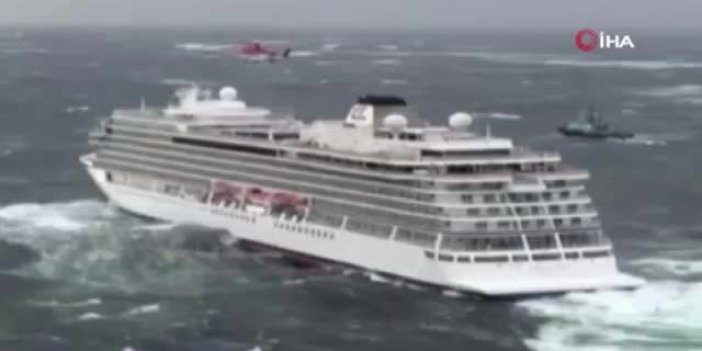Norveç’te turist gemisi bin 300 yolcuyla denizde sürükleniyor