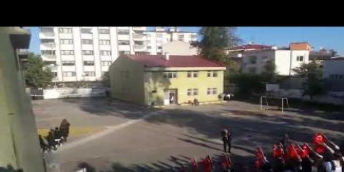 Trabzon'daki okulda anlamlı 10 Kasım!