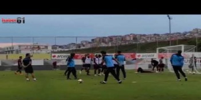 Trabzonspor'da kazanan takım böyle poz verdi