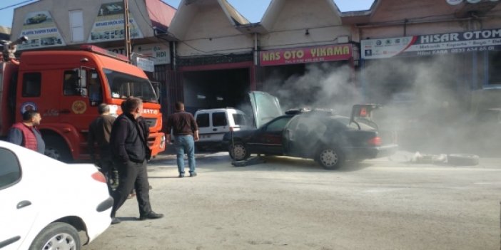 Trabzon'da araç yandı