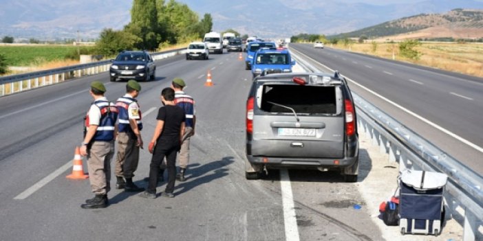 Trabzon'a gelen aile kaza yaptı 1 çocuk öldü 4 kişi yaralandı