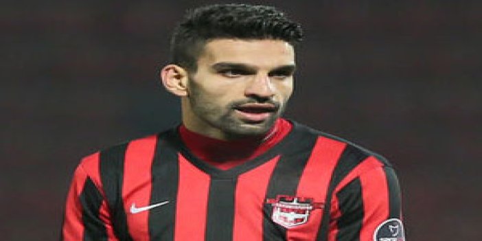 Muhammet Demir Trabzonspor'a imza attı