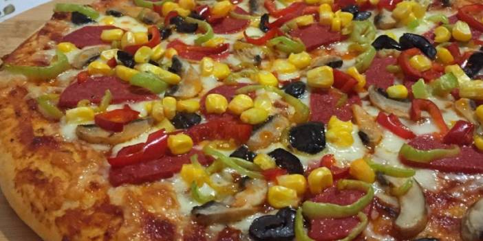 Evde pizza hamuru nasıl yapılır? En pratik pizza tarifi!