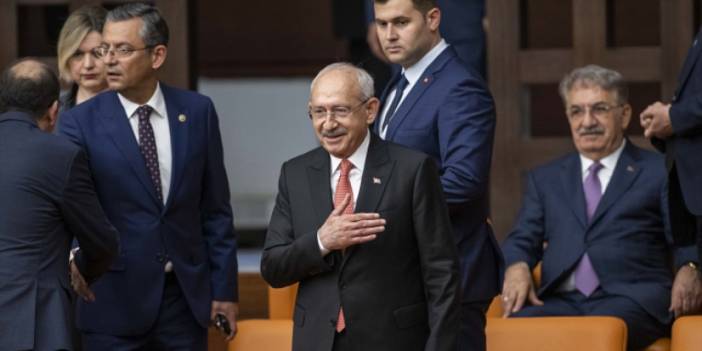 Milletvekili koltuğunu kaybeden Kılıçdaroğlu açılışı locadan izledi