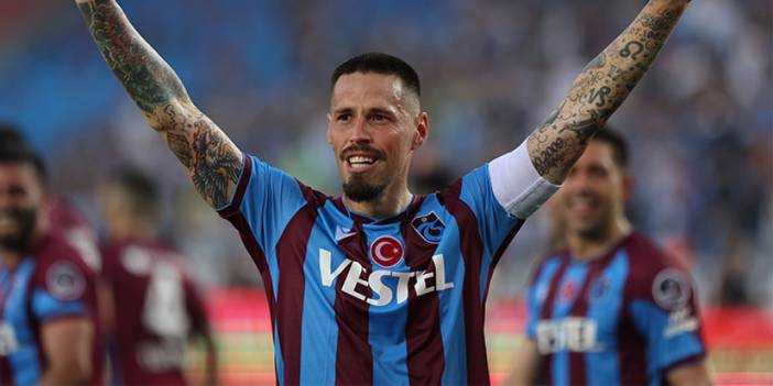 Trabzonspor'un yıldızı Hamsik o sözlerle veda etti “Kenara gelirken ağladım”