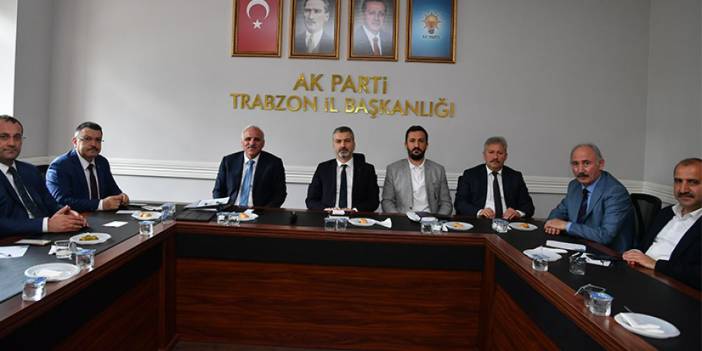 AK Parti Grup Toplantısı yapıldı! Trabzon’un projeleri konuşuldu