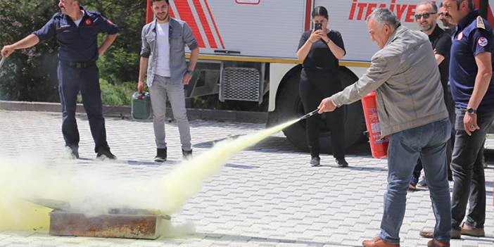 Gümüşhane Üniversitesi’nde yangın söndürme tatbikatı!
