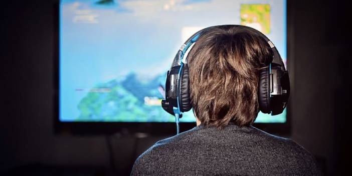 Video oyunlarının insanlar üzerindeki zararlı veya faydalı etkileri nedir?