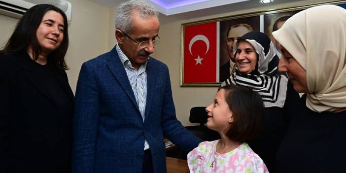 Bakan Uraloğlu, Aydın AK Parti ve MHP İl Başkanlığını ziyaret etti
