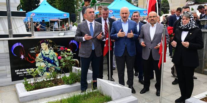 Trabzon'da bayram öncesi şehitlik ziyareti