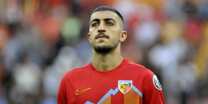 Türkiye'ye Trabzonspor getirmişti! Başarılı stoper serbest kaldı
