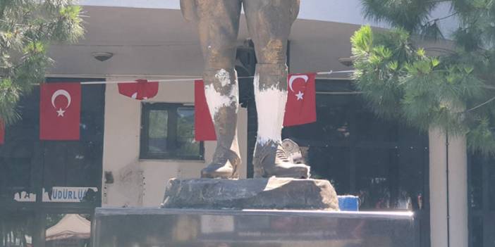 Trabzon’da Atatürk anıtına saldırı! Bir kişi gözaltına alındı