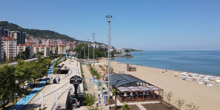 Giresun’da yapımı tamamlanan plaj ve sosyal tesis projeleri hizmete açıldı