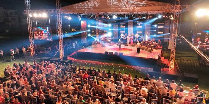 TRT sanatçılarından Trabzon’da unutulmaz müzik ziyafeti