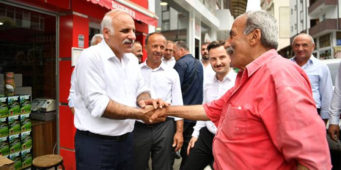 Trabzon'da Başkan Zorluoğlu ilçe ziyaretlerine devam ediyor