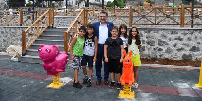 Trabzon Ortahisar'da yeşil alan çalışmaları sürüyor