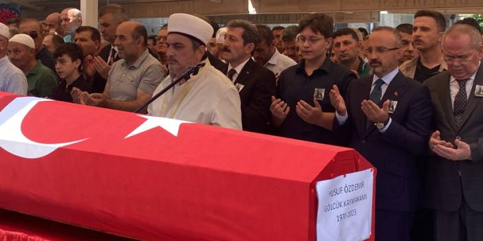 Vefat eden Trabzonlu Kaymakam son yolculuğuna uğurlandı