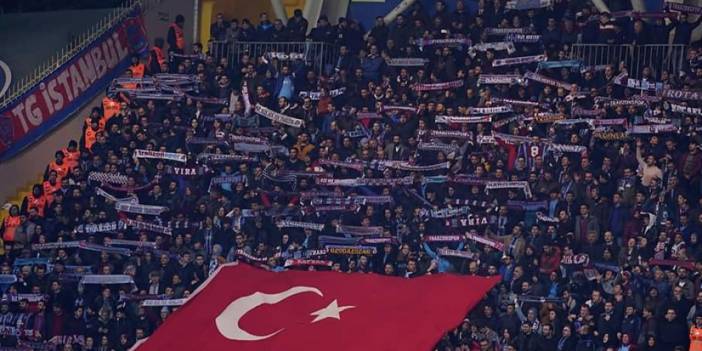 Trabzonspor'u yalnız bırakmadılar! İşte Kasımpaşa deplasmanında tribündeki taraftar sayısı