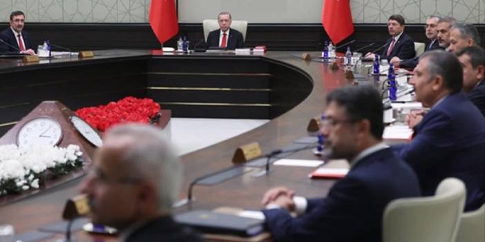 Cumhurbaşkanı Erdoğan Kabine'yi topluyor! İşte masadaki konular