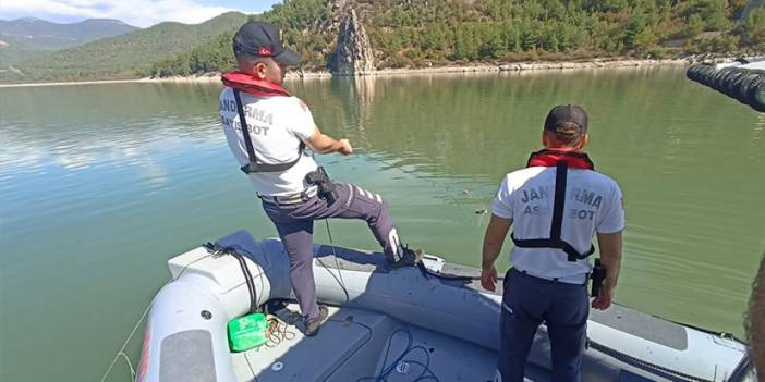 Samsun'da Jandarma 200 kilo balığı göle bıraktı