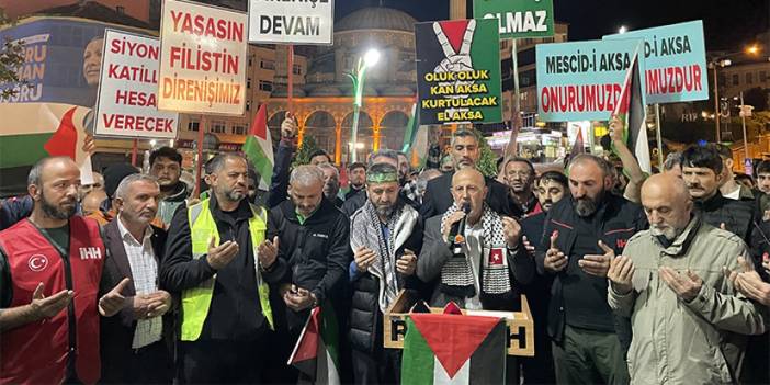 Rize'de Filistinlilere destek gösterisi