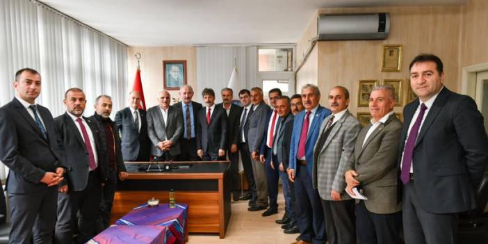 Başkan Zorluoğlu Trabzon Muhtarlar Federasyonu’nu ziyaret etti