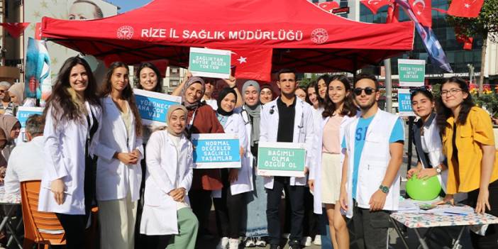 Rize'de geleceğin doktorlarından sağlık taraması
