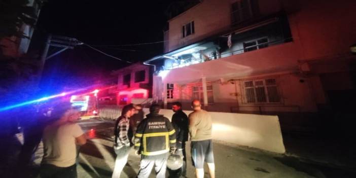 Samsun'da yangın! 4 kişi hastaneye kaldırıldı