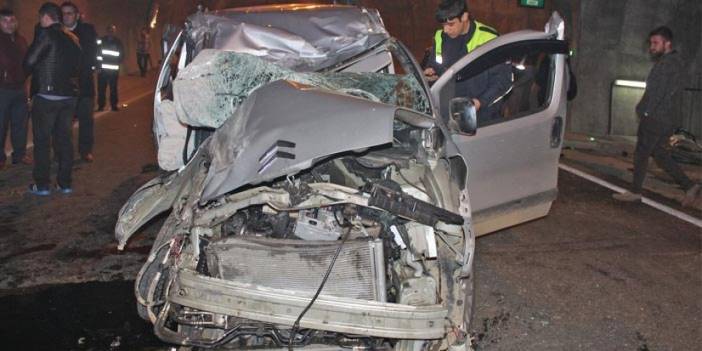 Rize'de Tünelde meydana gelen kazada : 2 ölü. 3 Mart 2017