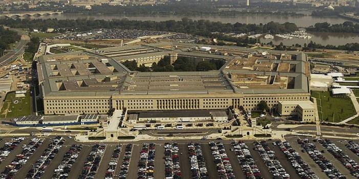 ABD'nin Savunma Bakanlığı Pentagon'a zehirli zarflar gönderildi