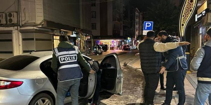 Samsun'da aranan 19 kişi yakalandı! 3 silah ele geçirildi