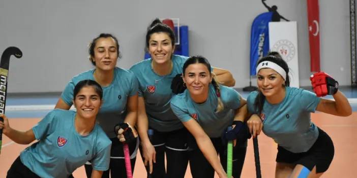 A Milli Kadın Hokey Takımı Trabzon'da EuroHockey hazırlıklarını sürdürdü