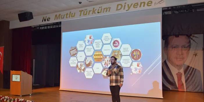 Trabzon'da “Kadına Yönelik Şiddetle Mücadele ve Çocukları Dijitalden Koruma” semineri