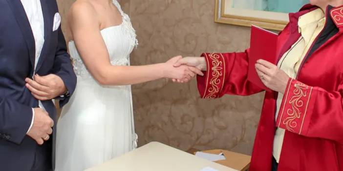 Trabzon'da 33 farklı ülkeden 188 yabancı uyruklunun nikahı kıyıldı