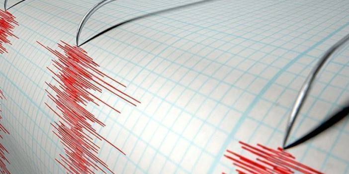 İzmir'de 4.2 Malatya'da 4.0 büyüklüğünde deprem