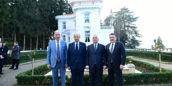 KKTC Cumhurbaşkanı Tatar, Atatürk Köşkü'nü ziyaret etti