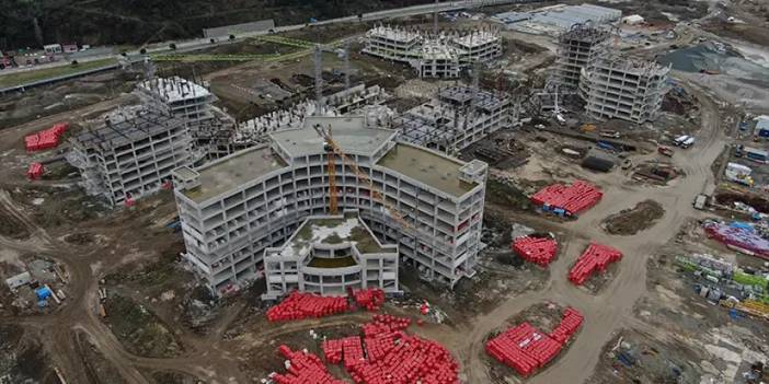 Trabzon Şehir Hastanesi'nin yapımı sürüyor