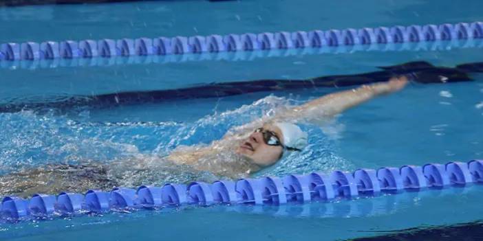 Trabzon'da genç yüzücü yeni rekorlar için çalışıyor! "Hedefim daha da gelişmek"
