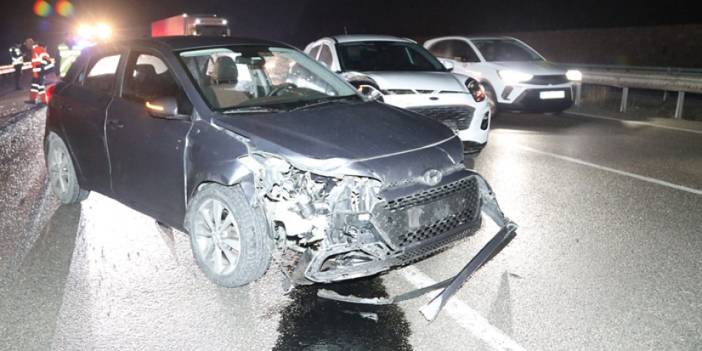 Samsun'da zincirleme kaza! 3 araç hasar aldı