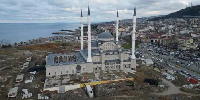 Doğu Karadeniz'in en büyüğü olacak! Trabzon'daki cami inşaatında sona doğru