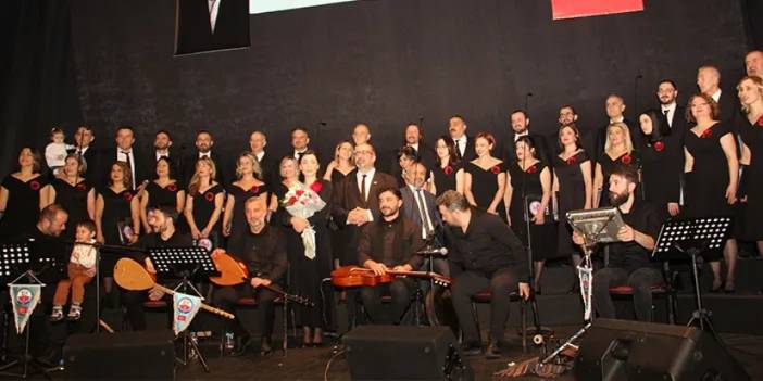 Taka Müzik ve Halkoyunları Derneği THM Topluluğu yılın ilk konserini verdi