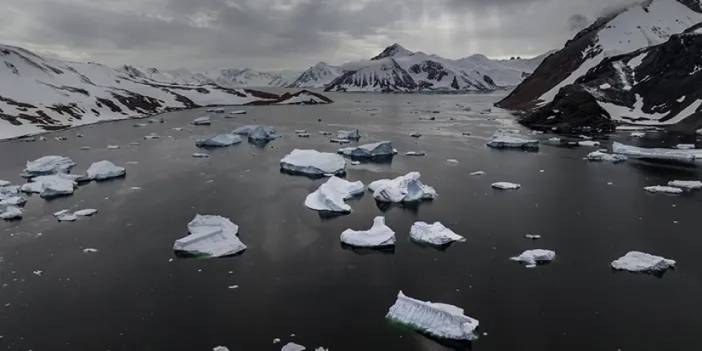 Antarktika'da Türkiye Büyüklüğünde Buzul Kaybı Tespit Edildi
