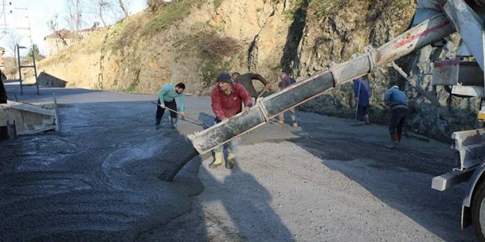 Ordu'da beton yol çalışmaları sürüyor