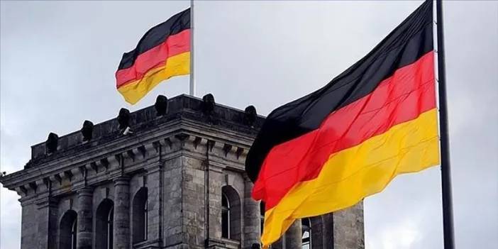 Almanya'da huzurevinde yangın! 4 ölü, 21 yaralı